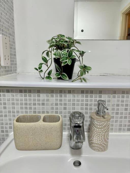 Luxury Apartment In The Heart Of Birmingham City! Ngoại thất bức ảnh